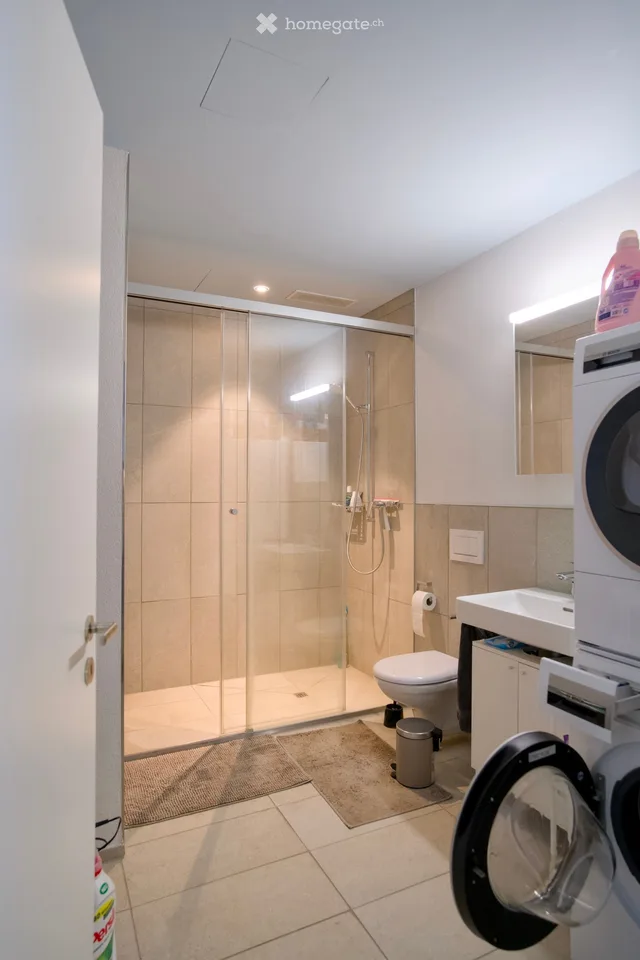 Moderne 3.5-Zimmer-Neubauwohnung in Horgen Oberdorf/Modern 3.5-rooms apartment in Horgen Oberdorf