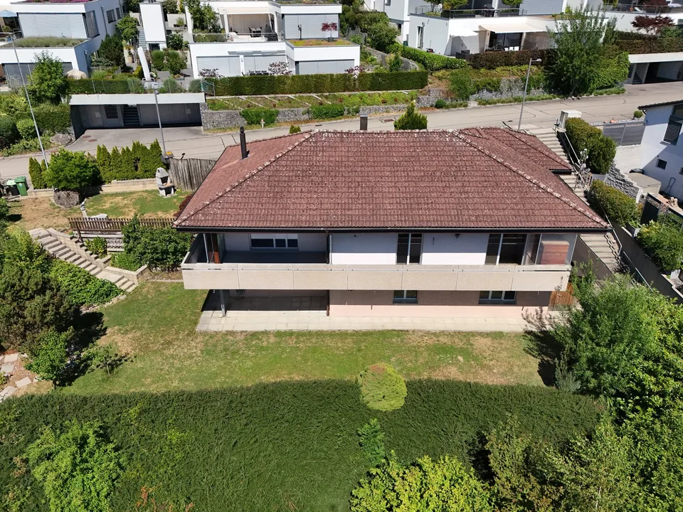 Einfamilienhaus mit Einliegerwohnung an Toplage mit Weitsicht