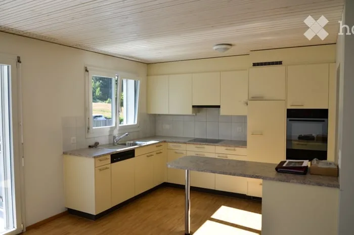 Behagliche 4-1/2 Zimmer Wohnung im 1. Stock zu vermieten