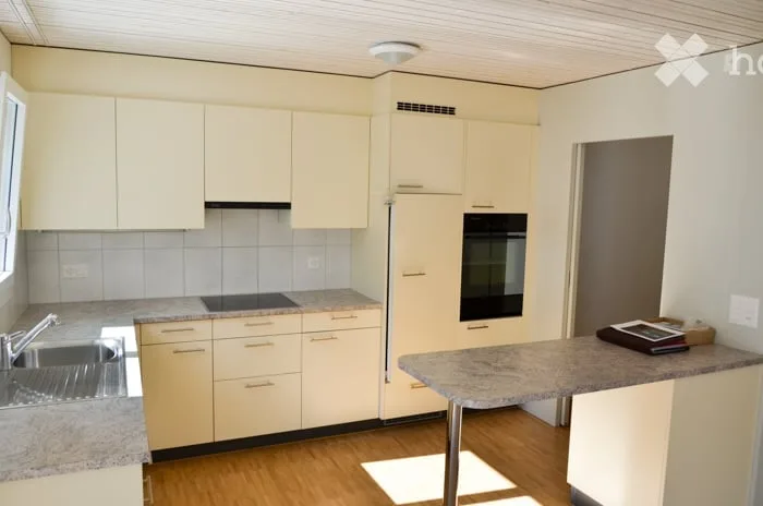 Behagliche 4-1/2 Zimmer Wohnung im 1. Stock zu vermieten
