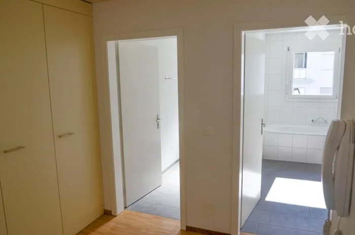 Behagliche 4-1/2 Zimmer Wohnung im 1. Stock zu vermieten