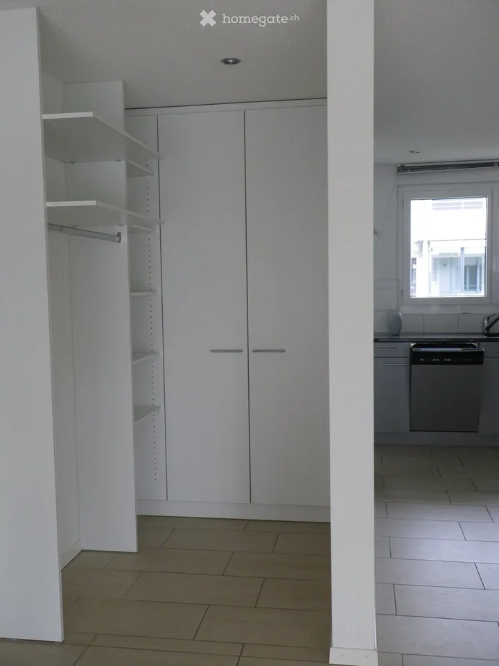 Appartement confortable dans un quartier calme, à proximité de l'hôpital cantonal