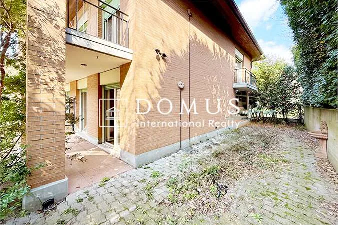 Einfamilienhaus mit Garten und Garage – Foto 10 von 10
