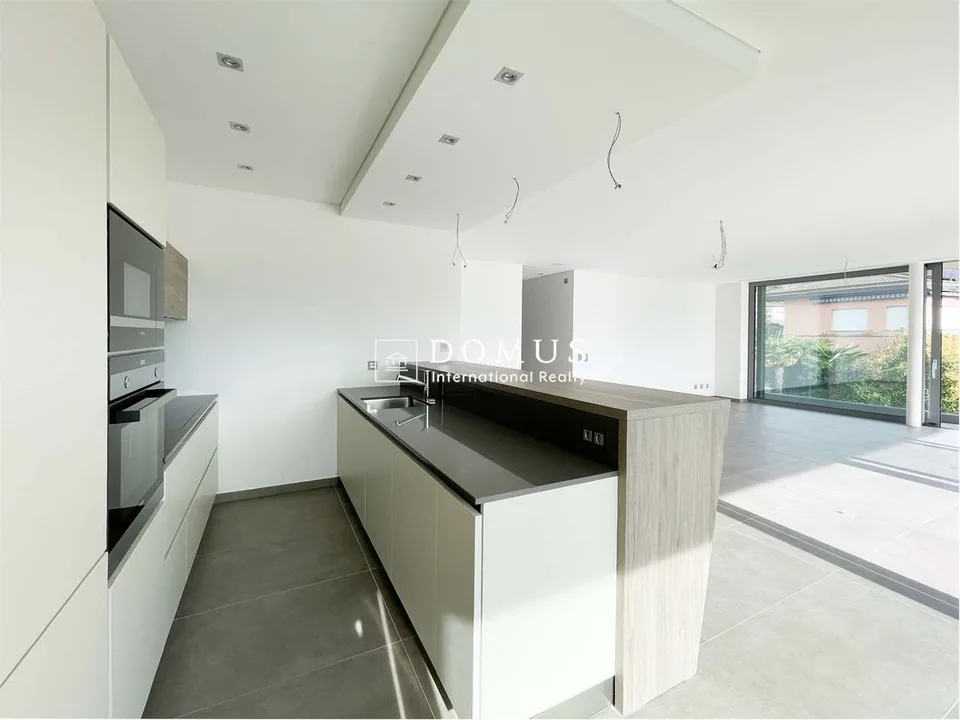 New modern prestige apartment
