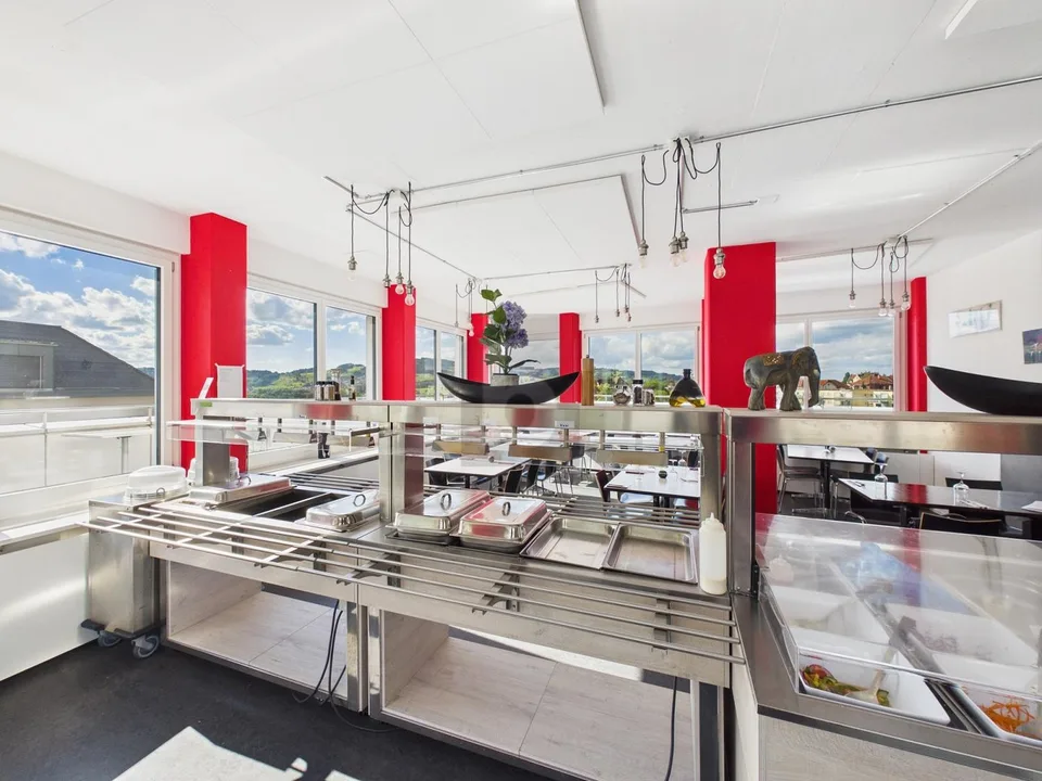 Gastronomie avec terrasse dans un emplacement attractif