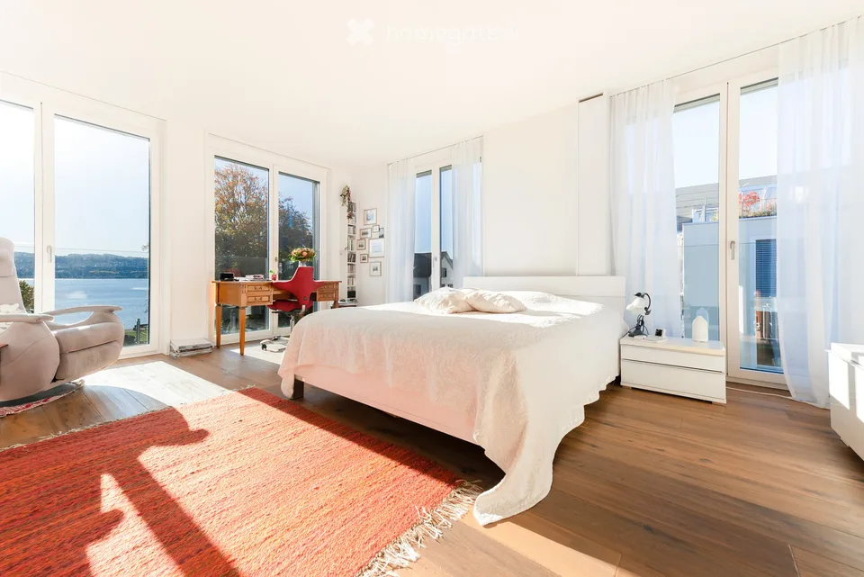 Appartement lumineux 5.5 pièces avec parc et vue sur le lac (limité à 6 mois)