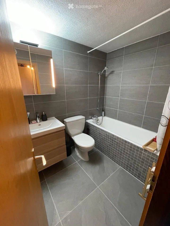 Yearly Rental - 2 Room Apartment - Les Collons