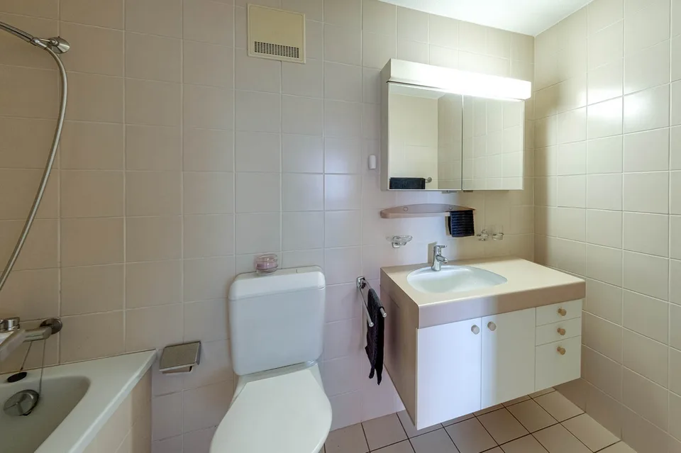 Helle 2.5-Zimmer Wohnung an ruhiger Lage. – Foto 10 von 11
