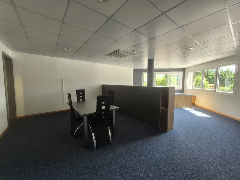 CONTHEY - BEAUTIFUL OFFICES FOR RENT