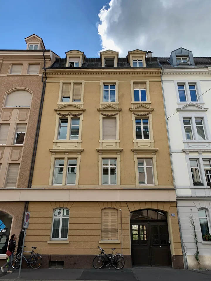 Modernes Wohnen im Gundeliquartier