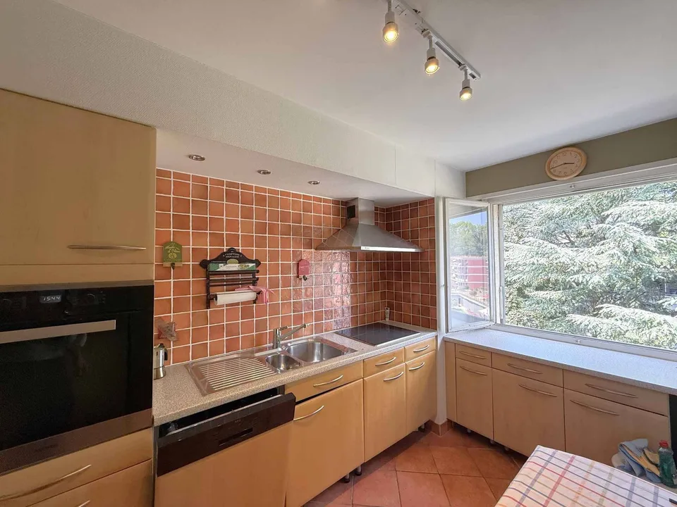 Lausanne Chailly  Appartement familial aux volumes généreux -