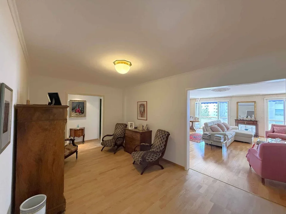 Lausanne Chailly  Appartement familial aux volumes généreux -