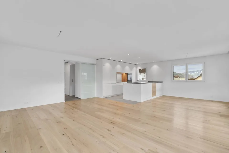 Tolle Wohnung an guter Lage im schönen Tuggen SZ