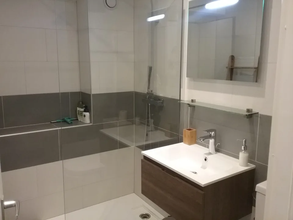 Großer Platz, Studio, Erdgeschoss -1 (1. Stock)