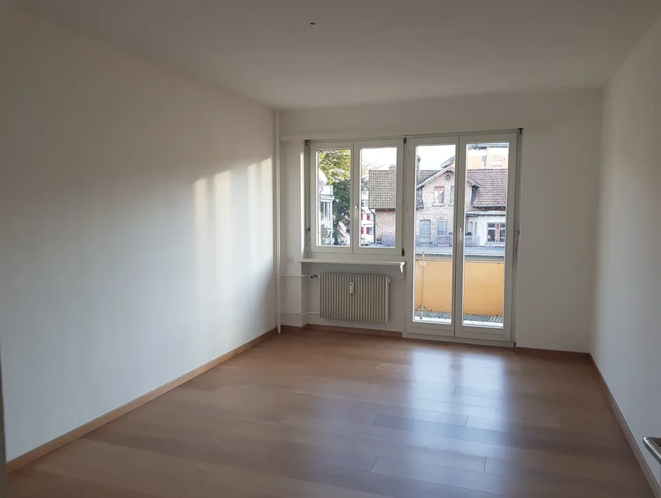 Charmant appartement 3.5 pièces avec balcon et vue sur le lac à Rorschach
