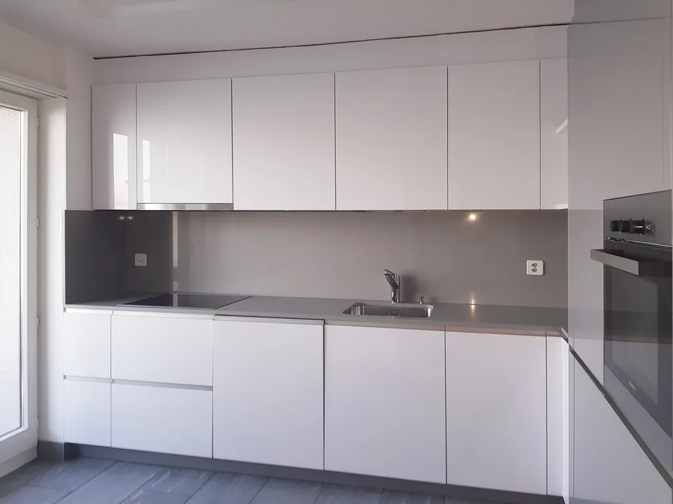 Charmante 3.5-Zimmer-Wohnung mit Balkon und Seeblick in Rorschach