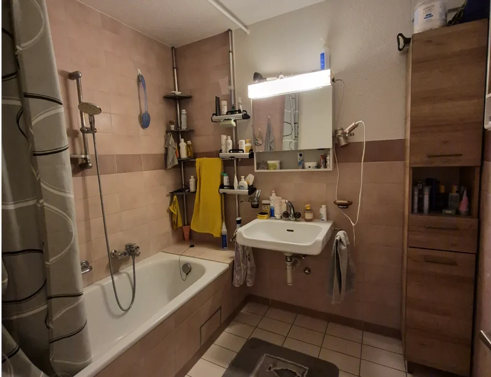 Vivre dans la ville de Laufen, grand appartement avec 2 salles de bain