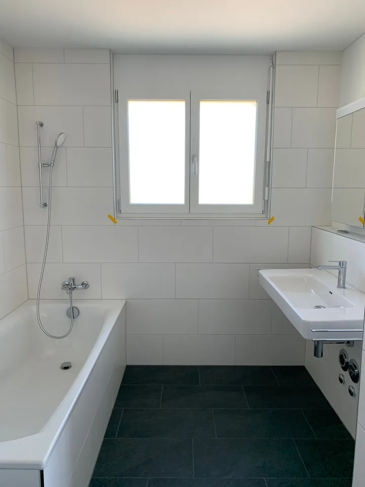 Appartement d'attique moderne et neuf dans un emplacement attractif sur une pente à Glattfelden – vivre dans le vert avec confort – photo 7 sur 9