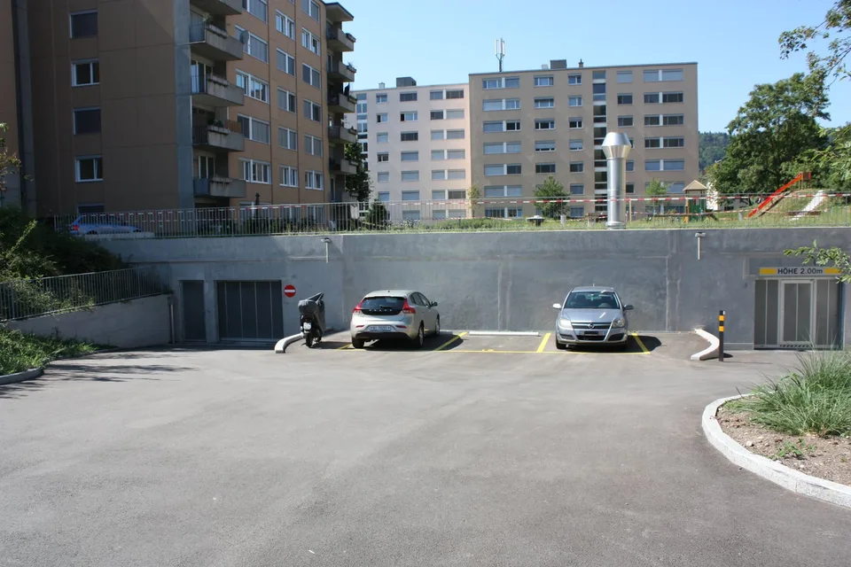 Einstellhallenplatz "Bauhalde" Ahornweg