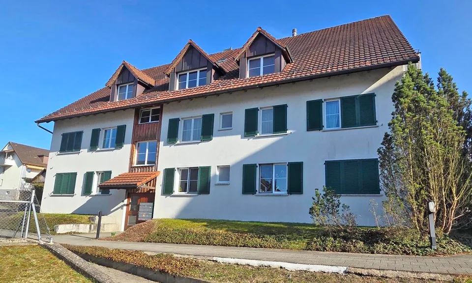 Gönnen Sie sich diese modern ausgestattete Gartenwohnung nähe ÖV
