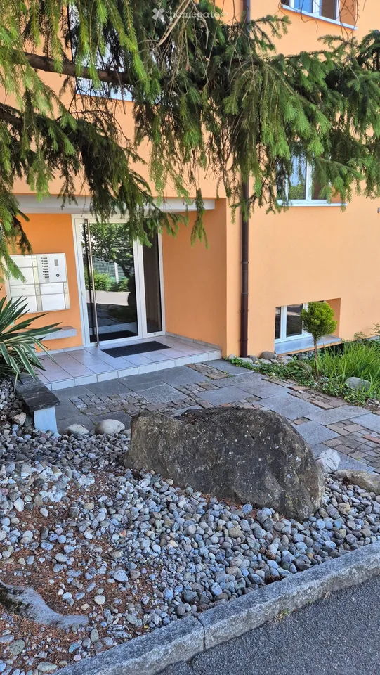 5.5 Room Apartment in Owner-Occupied Standard