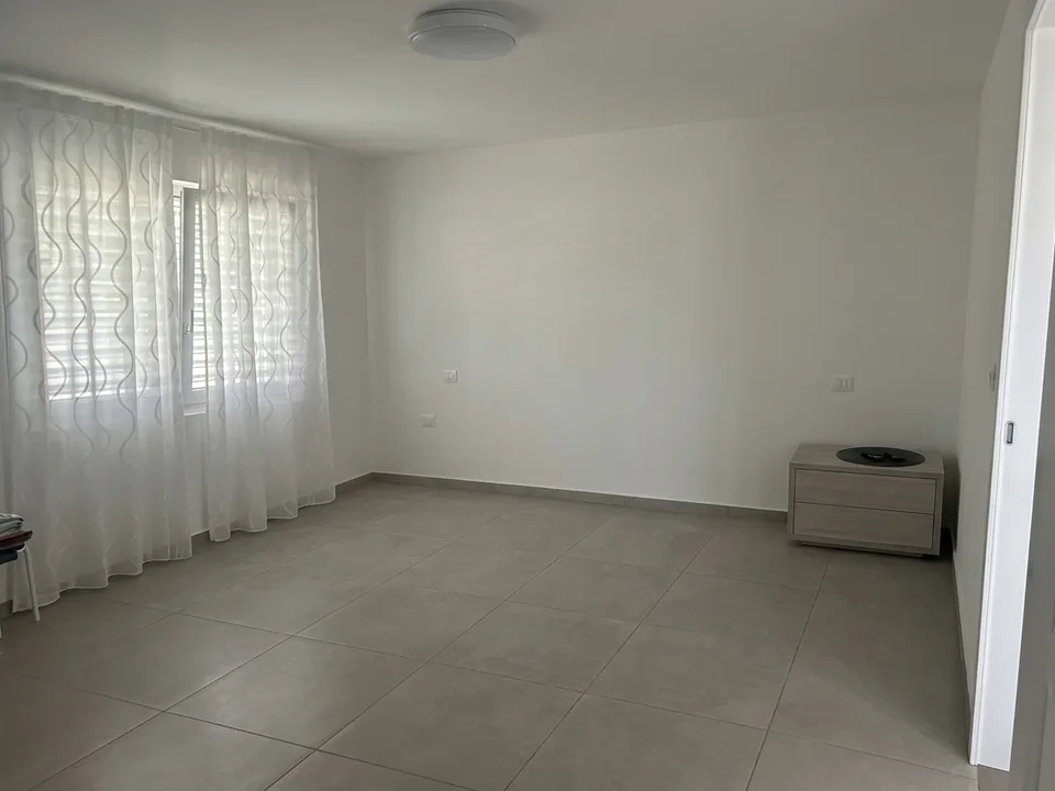 PAMBIO-NORANCO - APPARTMENT DE 3.5 PIÈCES À LOUER