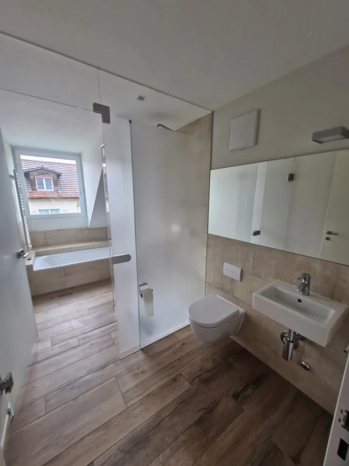 Appartement de charme exceptionnel de 3,5 pièces avec aménagement de haute qualité