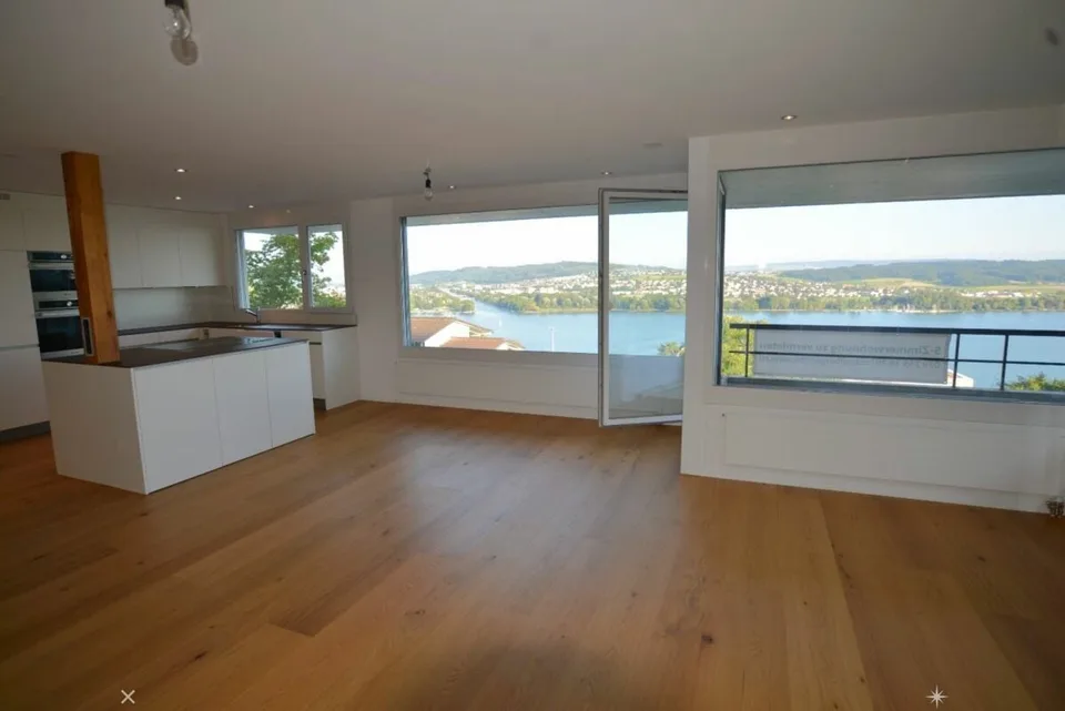 Exklusive 4.5-Zimmer-Panoramawohnung mit traumhafter See- und Bergsicht in Biel/Bienne