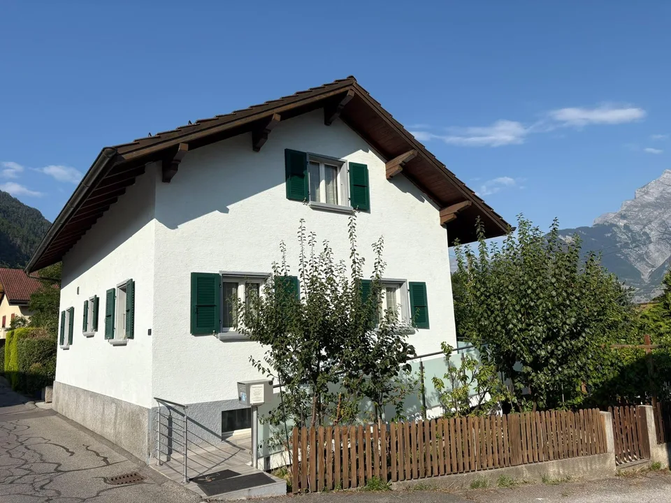 Charmante maison avec extérieur au coeur d'Aproz