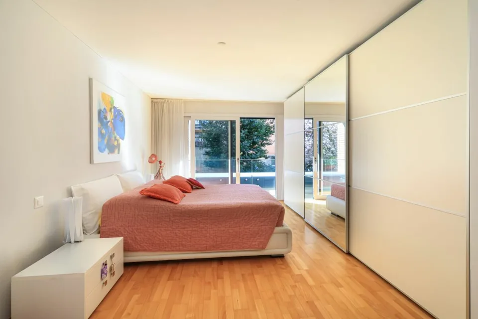 Zentrale 3.5-Zimmer-Wohnung in unmittelbarer Seenähe