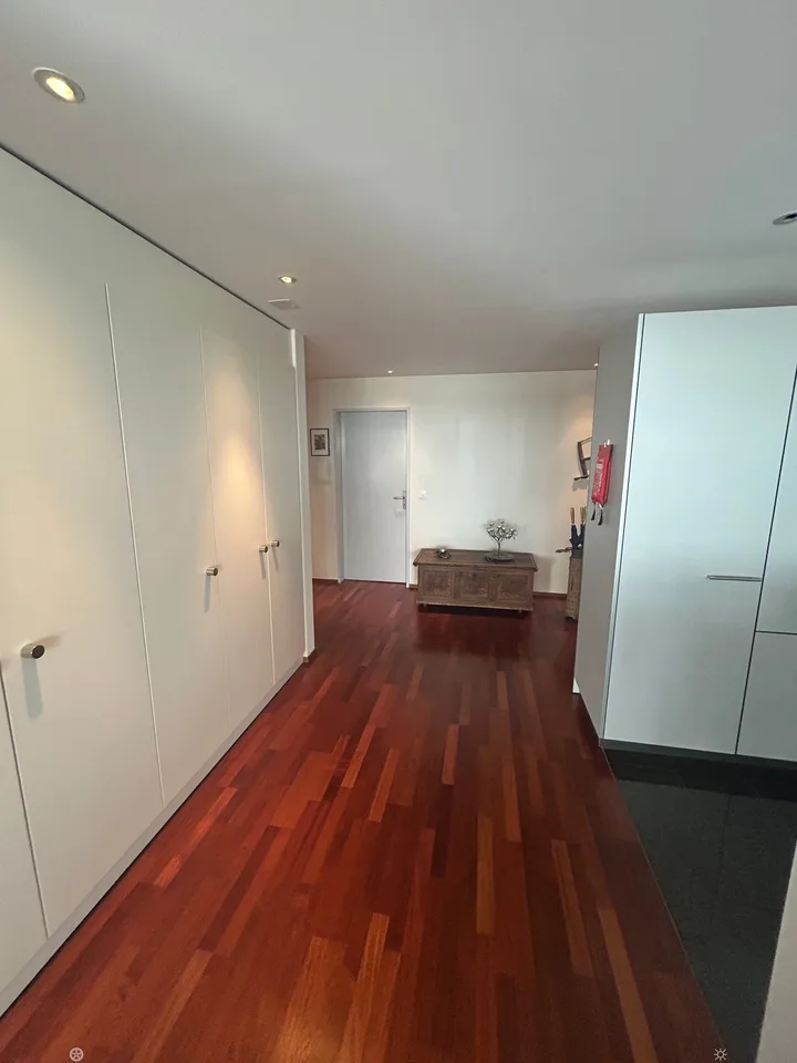 Appartement moderne de 3.5 pièces avec balcon à Bienne