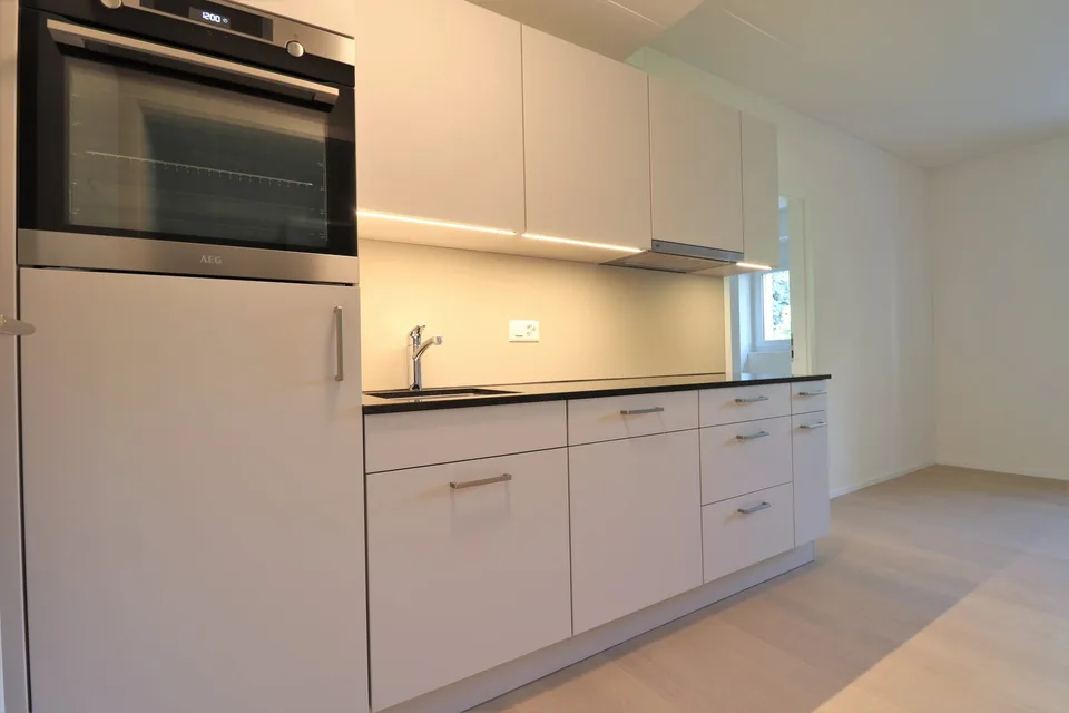 Modern 2.5-room apartment with its own washing machine
