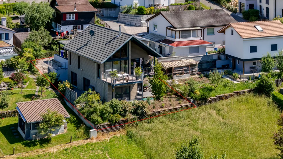 Umweltbewusstes wohnen im freistehenden 5' Z EFH mit Carport