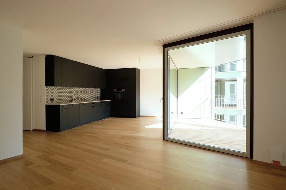 Modern 3.5-room apartment in a green oasis in Basel