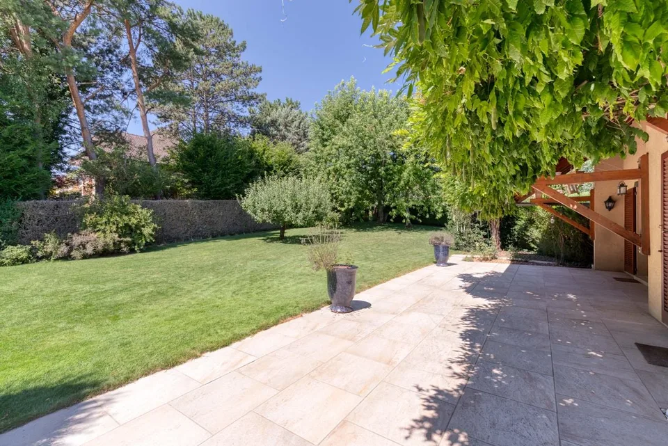 Gingins - Splendide villa familiale avec jardin dans un environnement exceptionnel
