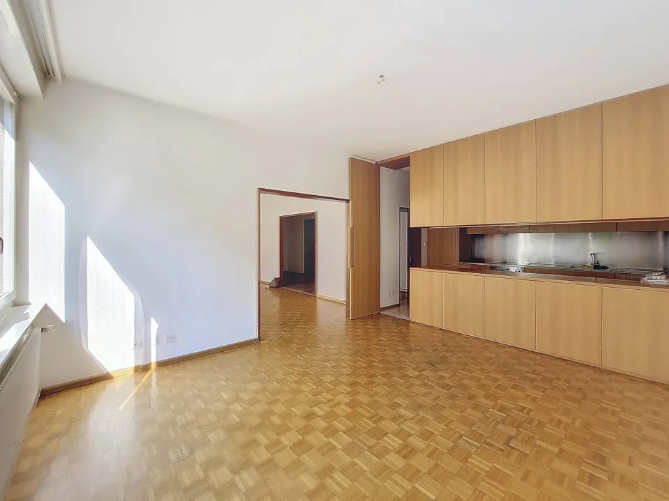 Sion, 5-room apartment close to schools and the St-Guérin neighborhood