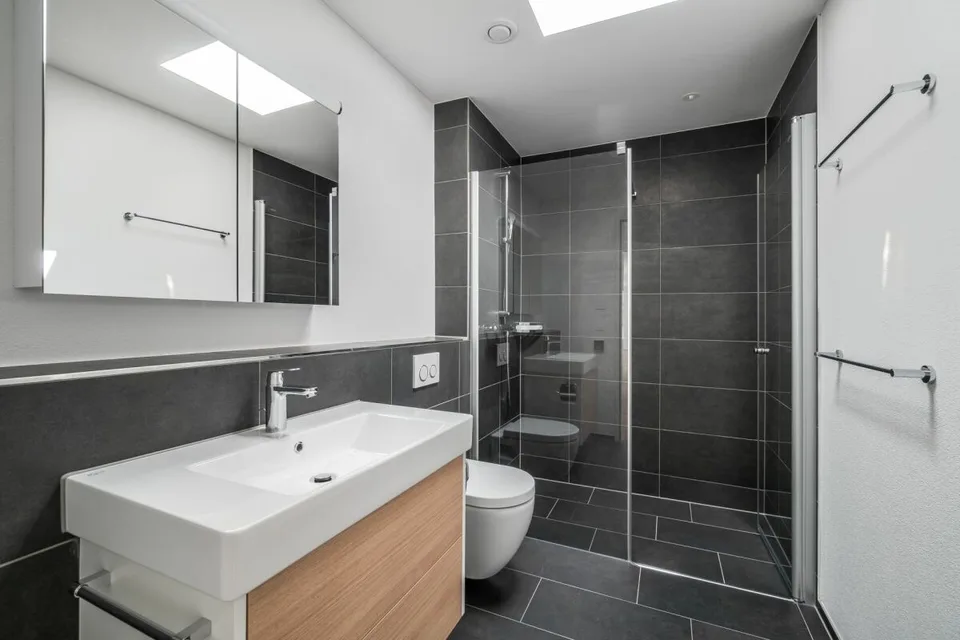 Moderne 2.5 Zimmer Wohnung am See