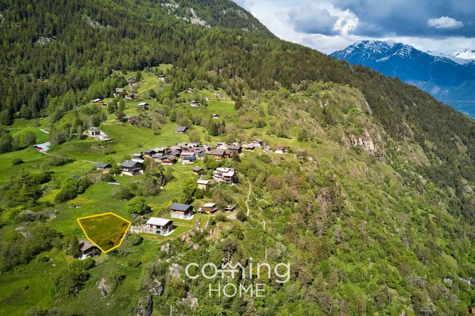 Sonnige Bauparzelle mit Bergpanorama in Finnen, Eggerberg