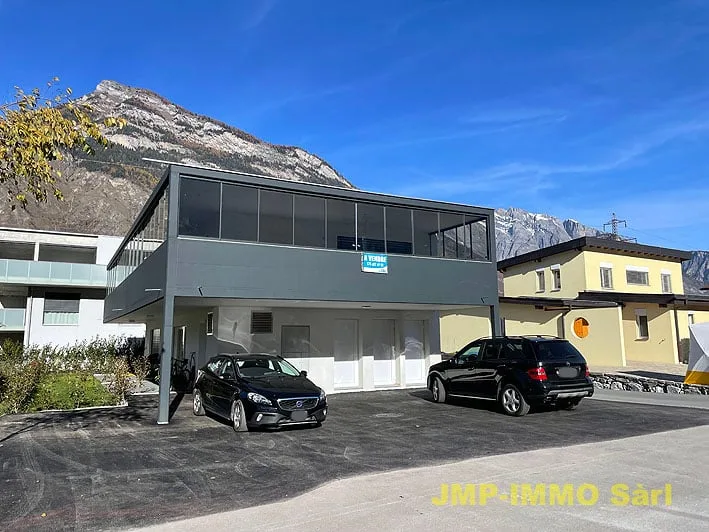 Très bel appartement en attique dans petite PPE