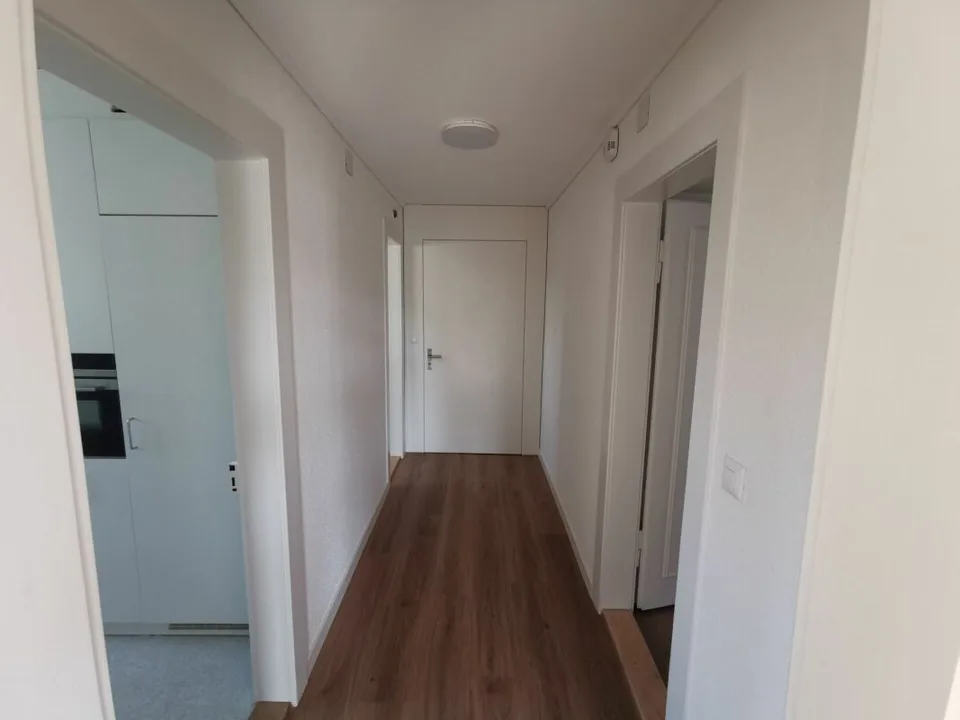 Opportunity: Residential and commercial property with versatile usage potential in the center of Schöftland