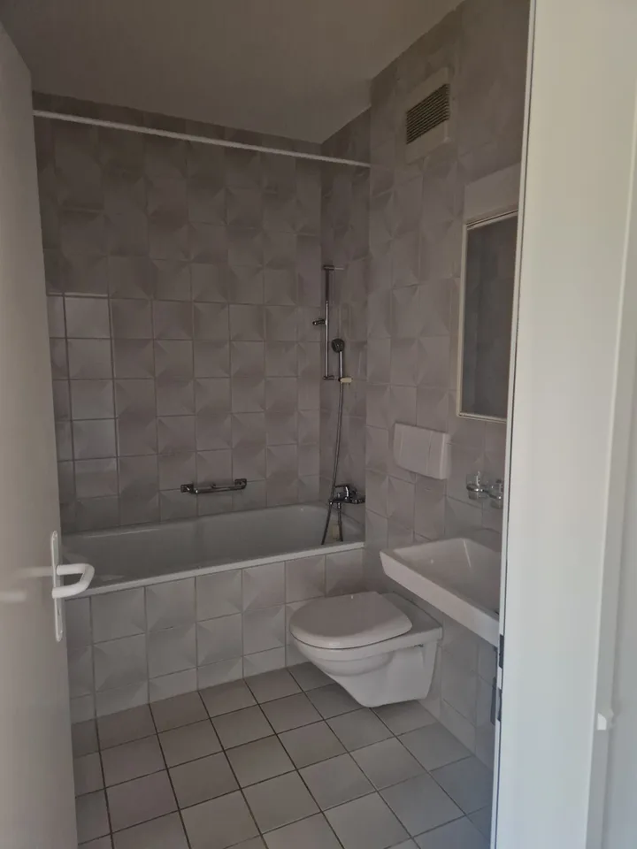 Appartement de 3,5 pièces confortable près de la vieille ville