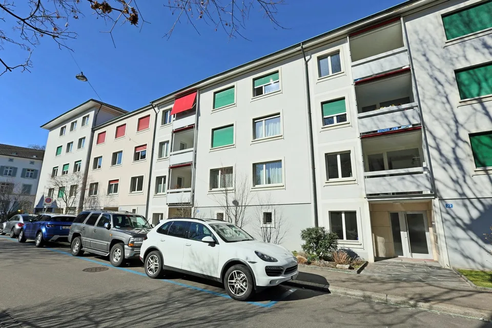 Gemütliche Seitenstrasse nähe Spalentor