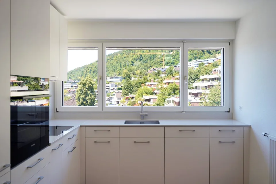 Helle 4-Zimmer-Wohnung mit Balkon und schöner Aussicht in Liestal