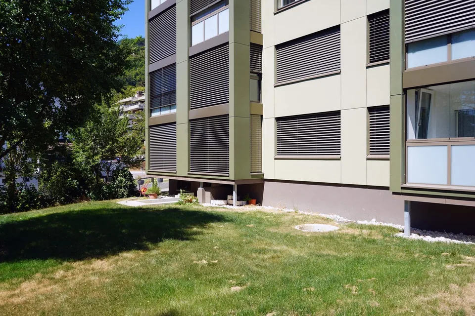 Sanierte 4 Z.-Wohnung mit Wintergarten-Balkon und Aussicht – Foto 12 von 12