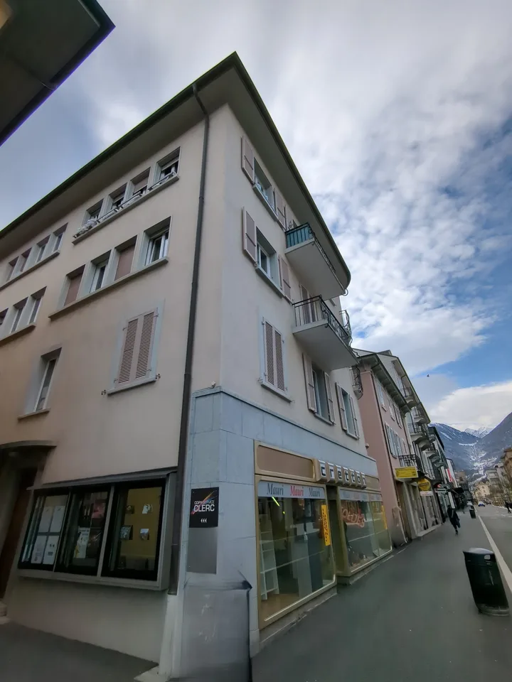 À VENDRE ! Immeuble de rendement, en plein coeur de Martigny