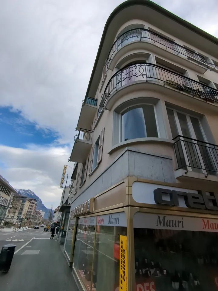 À VENDRE ! Immeuble de rendement, en plein coeur de Martigny