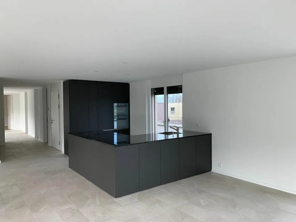 Appartement attique spacieux 4.5 pièces