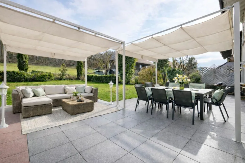 Large property in a peaceful haven