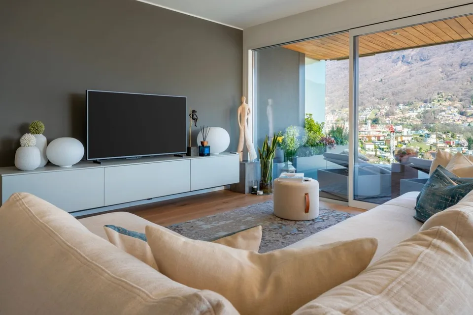 WOHNUNG MIT SCHÖNEM SEEBLICK – Foto 7 von 13