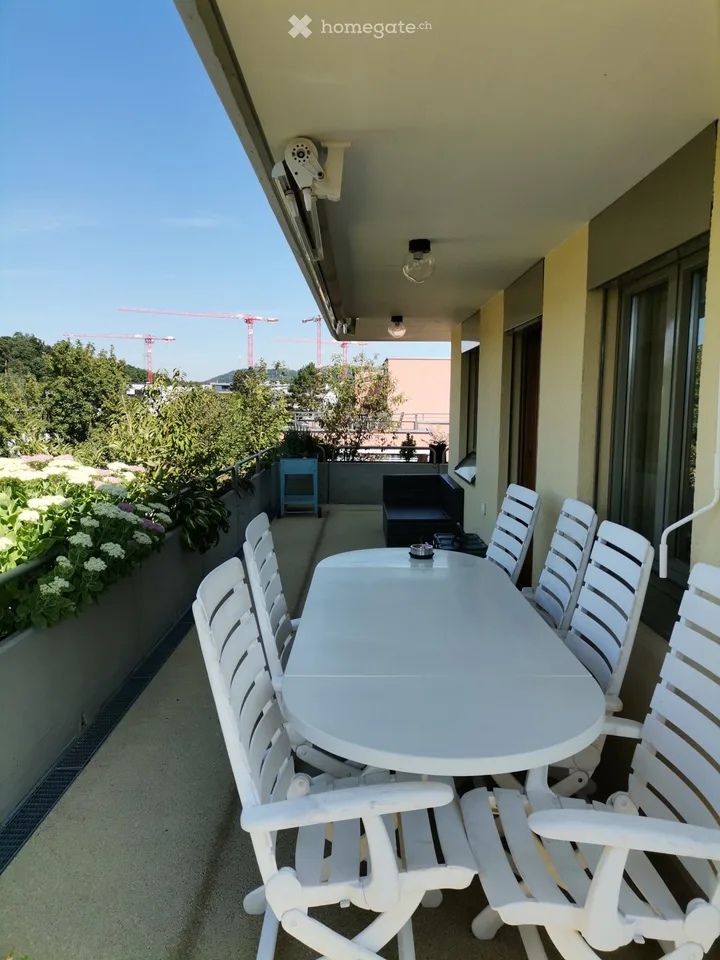 Sunny 3.5-room attic apartment with large terrace ? furnished